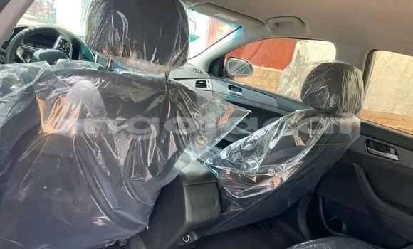 Comprar Usado Hyundai Elantra Branco Carro em Luanda em Luanda Province Comprar Usado Hyundai Elantra Branco Carro em Luanda em Luanda Province