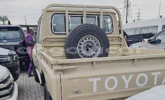 Comprar Usado Toyota Land Cruiser Outro Carro em Luanda em Luanda Province Comprar Usado Toyota Land Cruiser Outro Carro em Luanda em Luanda Province