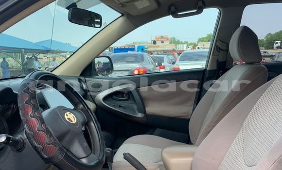 Comprar Usado Toyota RAV4 Outro Carro em Luanda em Luanda Province Comprar Usado Toyota RAV4 Outro Carro em Luanda em Luanda Province