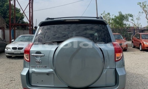 Comprar Usado Toyota RAV4 Outro Carro em Luanda em Luanda Province Comprar Usado Toyota RAV4 Outro Carro em Luanda em Luanda Province