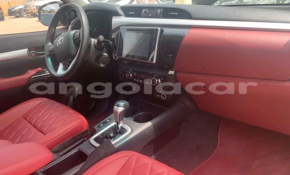 Buy Used Toyota Hilux White Car in Luanda in Luanda Province Buy Used Toyota Hilux White Car in Luanda in Luanda Province