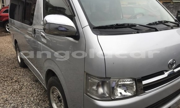 Comprar Usado Toyota Hiace Branco Carro em Luanda em Luanda Province Comprar Usado Toyota Hiace Branco Carro em Luanda em Luanda Province