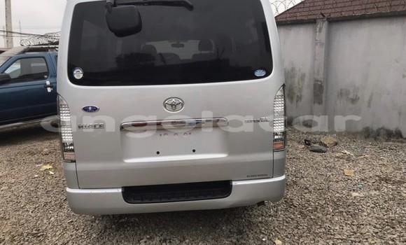 Comprar Usado Toyota Hiace Branco Carro em Luanda em Luanda Province Comprar Usado Toyota Hiace Branco Carro em Luanda em Luanda Province