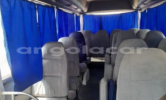 Acheter Occasion Voiture Toyota Coaster Blanc à Luanda, Province de Luanda Acheter Occasion Voiture Toyota Coaster Blanc à Luanda, Province de Luanda