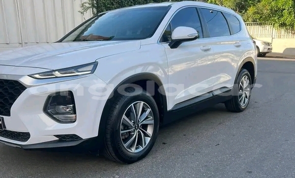 Comprar Usado Hyundai Santa Fe Branco Carro em Luanda em Luanda Province Comprar Usado Hyundai Santa Fe Branco Carro em Luanda em Luanda Province