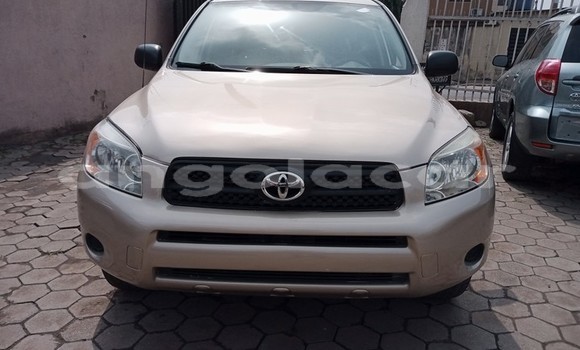 Buy Used Toyota RAV4 Other Car in Luanda in Luanda Province Buy Used Toyota RAV4 Other Car in Luanda in Luanda Province