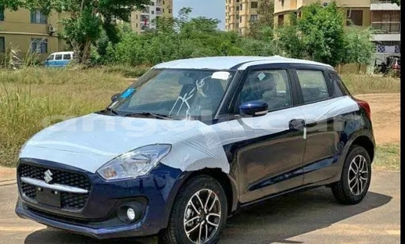 Acheter Occasion Voiture Suzuki Swift Bleu à Luanda, Province de Luanda