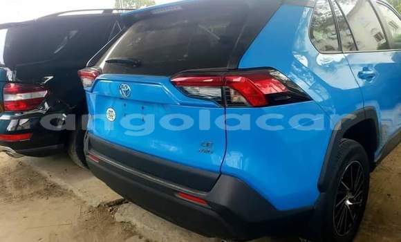 Comprar Usado Toyota RAV4 Azul Carro em Luanda em Luanda Province Comprar Usado Toyota RAV4 Azul Carro em Luanda em Luanda Province