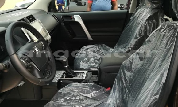 Acheter Occasion Voiture Toyota Land Cruiser Noir à Luanda, Province de Luanda Acheter Occasion Voiture Toyota Land Cruiser Noir à Luanda, Province de Luanda