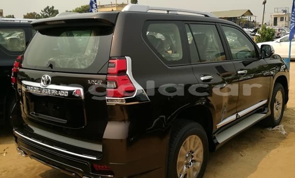 Acheter Occasion Voiture Toyota Land Cruiser Noir à Luanda, Province de Luanda Acheter Occasion Voiture Toyota Land Cruiser Noir à Luanda, Province de Luanda
