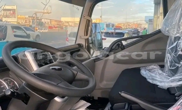 Buy Used Mitsubishi Colt White Car in Luanda in Luanda Province Buy Used Mitsubishi Colt White Car in Luanda in Luanda Province