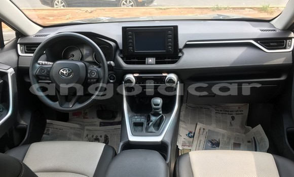 Acheter Occasion Voiture Toyota RAV4 Noir à Luanda, Province de Luanda Acheter Occasion Voiture Toyota RAV4 Noir à Luanda, Province de Luanda
