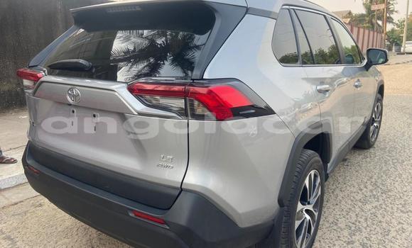 Buy Used Toyota RAV4 Silver Car in Luanda in Luanda Province Buy Used Toyota RAV4 Silver Car in Luanda in Luanda Province