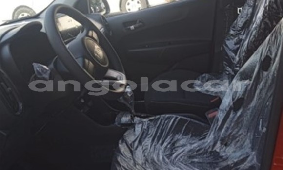 Acheter Occasion Voiture Kia Picanto Rouge à Luanda, Province de Luanda Acheter Occasion Voiture Kia Picanto Rouge à Luanda, Province de Luanda