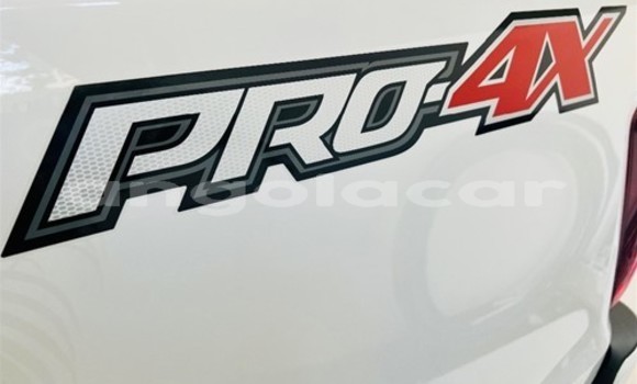 Buy Used Nissan Frontier White Car in Luanda in Luanda Province Buy Used Nissan Frontier White Car in Luanda in Luanda Province
