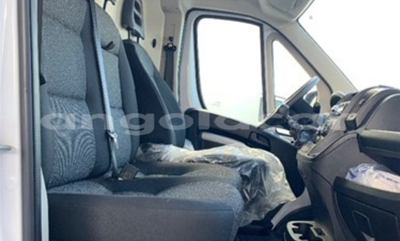 Acheter Occasion Voiture Fiat Duna Blanc à Luanda, Province de Luanda Acheter Occasion Voiture Fiat Duna Blanc à Luanda, Province de Luanda