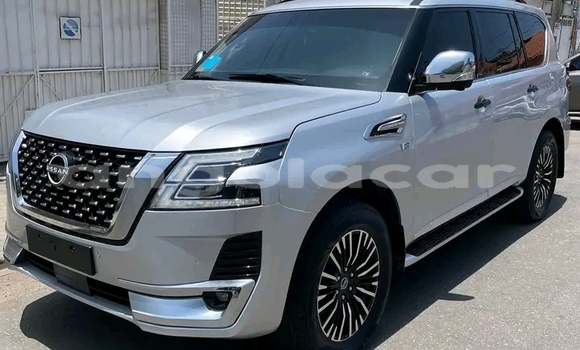 Comprar Usado Nissan Patrol Prata Carro em Luanda em Luanda Province Comprar Usado Nissan Patrol Prata Carro em Luanda em Luanda Province