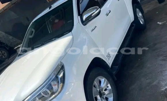 Comprar Usado Toyota Hilux Branco Carro em Luanda em Luanda Province Comprar Usado Toyota Hilux Branco Carro em Luanda em Luanda Province