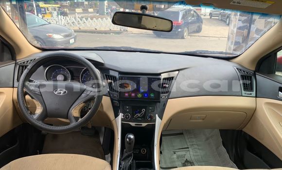 Acheter Occasion Voiture Hyundai Sonata Rouge à Luanda, Province de Luanda Acheter Occasion Voiture Hyundai Sonata Rouge à Luanda, Province de Luanda