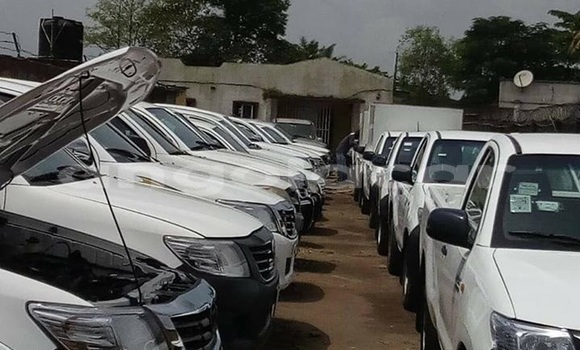 Buy Used Toyota Hilux White Car in Luanda in Luanda Province Buy Used Toyota Hilux White Car in Luanda in Luanda Province