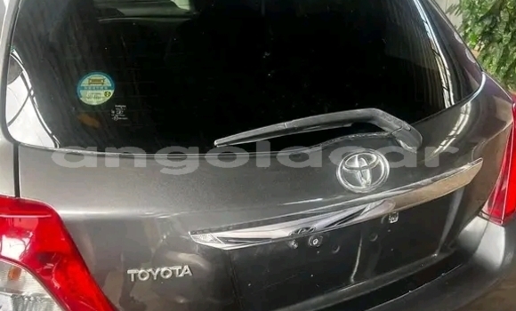 Comprar Usado Toyota Yaris Prata Carro em Luanda em Luanda Province Comprar Usado Toyota Yaris Prata Carro em Luanda em Luanda Province