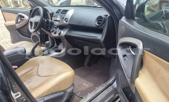 Buy Used Toyota RAV4 Black Car in Luanda in Luanda Province Buy Used Toyota RAV4 Black Car in Luanda in Luanda Province