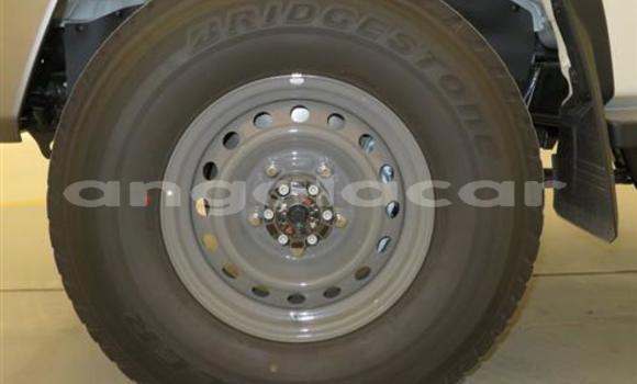 Comprar Usado Toyota Pickup Branco Carro em Luanda em Luanda Province Comprar Usado Toyota Pickup Branco Carro em Luanda em Luanda Province