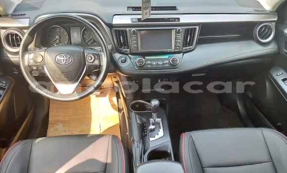 Buy Used Toyota RAV4 Red Car in Luanda in Luanda Province Buy Used Toyota RAV4 Red Car in Luanda in Luanda Province