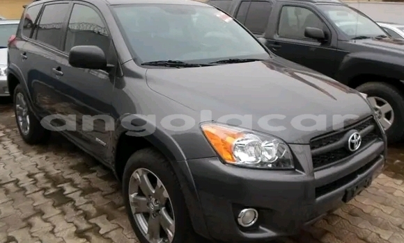 Buy Used Toyota RAV4 Black Car in Luanda in Luanda Province