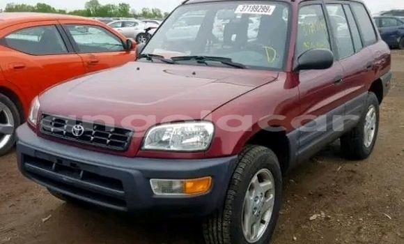 Buy Used Toyota RAV4 Red Car in Luanda in Luanda Province