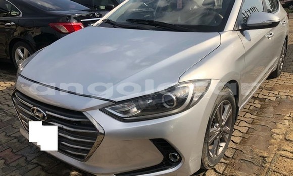 Buy Used Hyundai Elantra Silver Car in Luena in Moxico Buy Used Hyundai Elantra Silver Car in Luena in Moxico