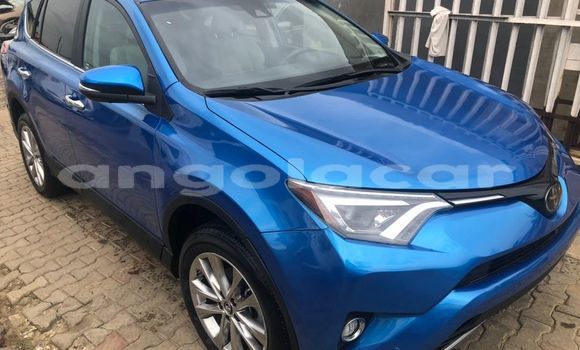 Acheter Occasion Voiture Toyota RAV4 Bleu à Luanda, Province de Luanda Acheter Occasion Voiture Toyota RAV4 Bleu à Luanda, Province de Luanda