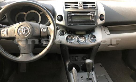 Acheter Occasion Voiture Toyota RAV4 Rouge à Luena, Moxico Acheter Occasion Voiture Toyota RAV4 Rouge à Luena, Moxico