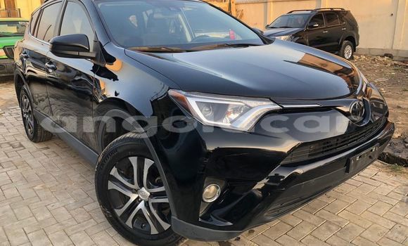 Acheter Occasion Voiture Toyota RAV4 Noir à Luena, Moxico Acheter Occasion Voiture Toyota RAV4 Noir à Luena, Moxico