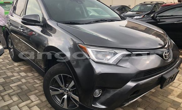 Acheter Occasion Voiture Toyota RAV4 Noir à Luena, Moxico Acheter Occasion Voiture Toyota RAV4 Noir à Luena, Moxico