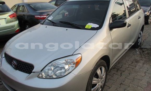 Acheter Occasion Voiture Toyota Matrix Gris à Luena, Moxico Acheter Occasion Voiture Toyota Matrix Gris à Luena, Moxico