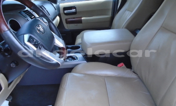 Comprar Usado Toyota Sequoia Branco Carro em Luena em Moxico Comprar Usado Toyota Sequoia Branco Carro em Luena em Moxico