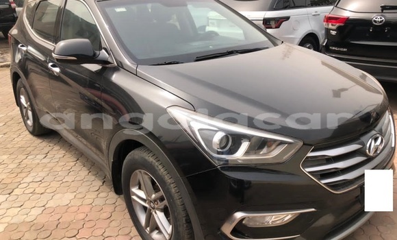 Acheter Occasion Voiture Hyundai Santa Fe Noir à Luena, Moxico
