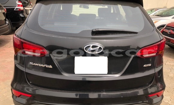 Acheter Occasion Voiture Hyundai Santa Fe Noir à Luena, Moxico Acheter Occasion Voiture Hyundai Santa Fe Noir à Luena, Moxico