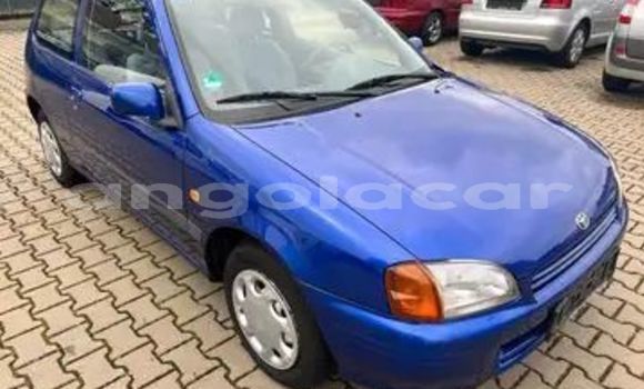Buy Used Toyota Starlet Blue Car in Luena in Moxico Buy Used Toyota Starlet Blue Car in Luena in Moxico
