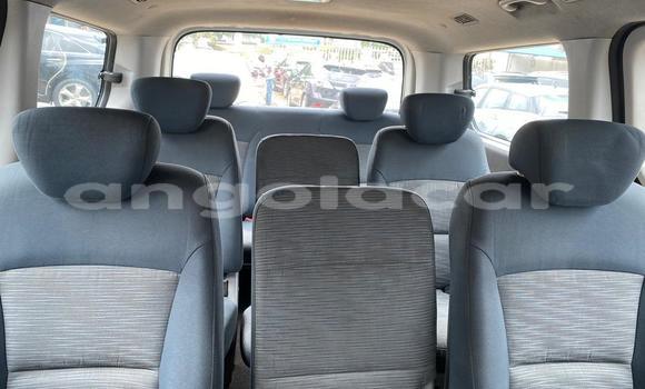 Comprar Usado Hyundai H1 Branco Carro em Luena em Moxico Comprar Usado Hyundai H1 Branco Carro em Luena em Moxico