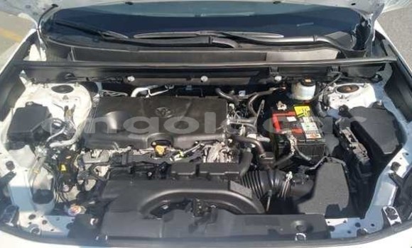 Acheter Occasion Voiture Toyota RAV4 Blanc à Luau, Moxico Acheter Occasion Voiture Toyota RAV4 Blanc à Luau, Moxico