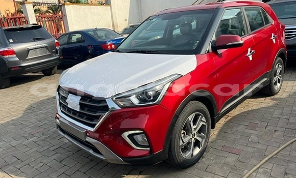 Buy Used Hyundai Creta Red Car in Luanda in Luanda Province