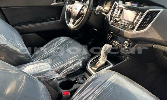 Buy Used Hyundai Creta Red Car in Luanda in Luanda Province Buy Used Hyundai Creta Red Car in Luanda in Luanda Province