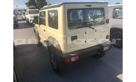 Comprar Importar Suzuki Jimny Bege Carro em Import - Dubai em Bengo Province Comprar Importar Suzuki Jimny Bege Carro em Import - Dubai em Bengo Province