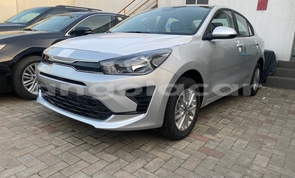 Comprar Usado Kia rio Prata Carro em Luanda em Luanda Province Comprar Usado Kia rio Prata Carro em Luanda em Luanda Province
