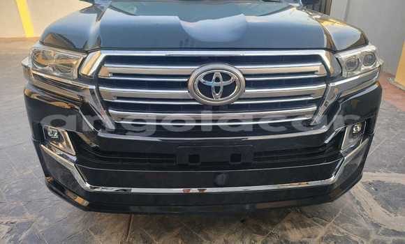 Acheter Occasion Voiture Toyota Land Cruiser Prado Noir à Luanda, Province de Luanda Acheter Occasion Voiture Toyota Land Cruiser Prado Noir à Luanda, Province de Luanda