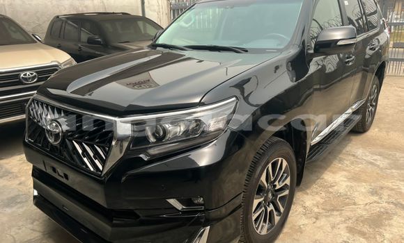 Buy Used Toyota Land Cruiser Silver Car in Luanda in Luanda Province