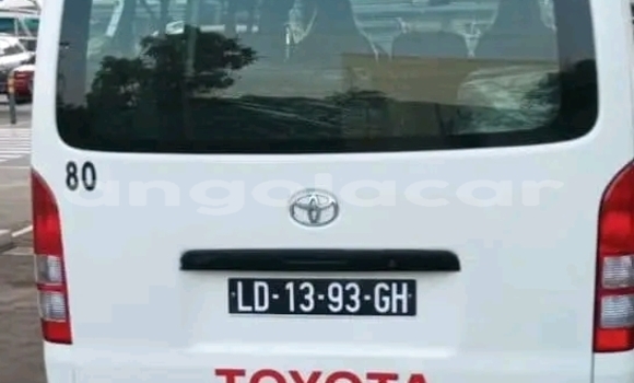 Comprar Usado Toyota Hiace Branco Carro em Luanda em Luanda Province Comprar Usado Toyota Hiace Branco Carro em Luanda em Luanda Province