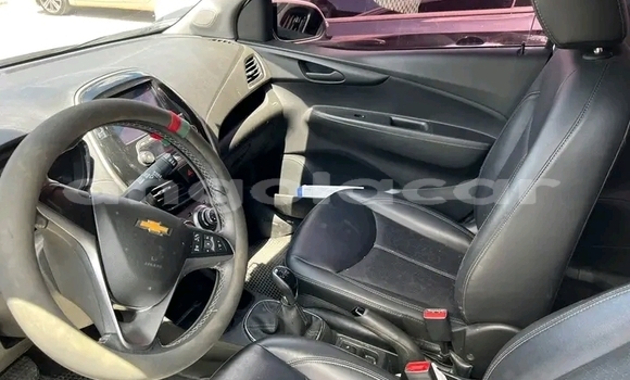 Comprar Usado Chevrolet spark Branco Carro em Luanda em Luanda Province Comprar Usado Chevrolet spark Branco Carro em Luanda em Luanda Province